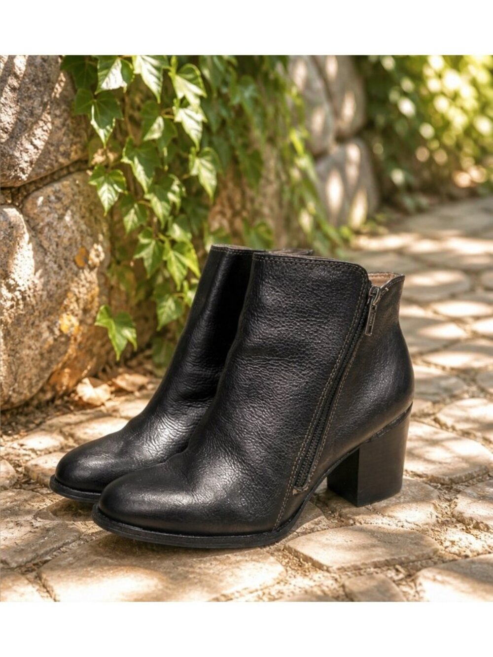 Söfft Leather Block Heel Zip Ankle Boots Womens 7.5M Black